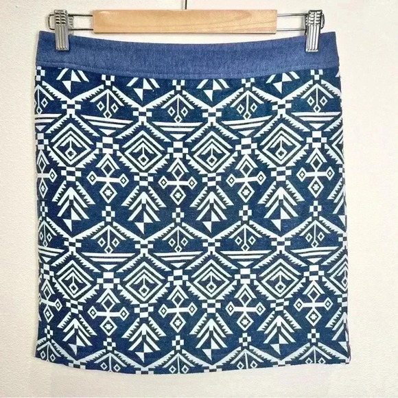 Pixley Women’s Tenille Navy Blue and White Aztec Print Mini Skirt Size Small - Picture 1 of 12